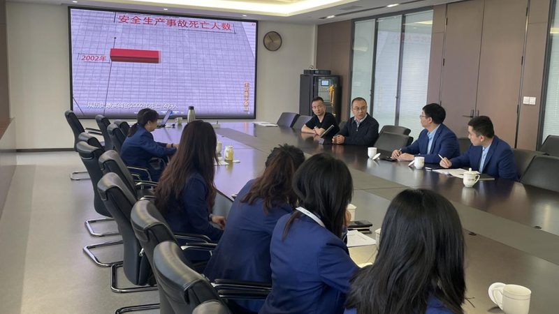 心理咨询师培训代理公司，如何选择更合适？**