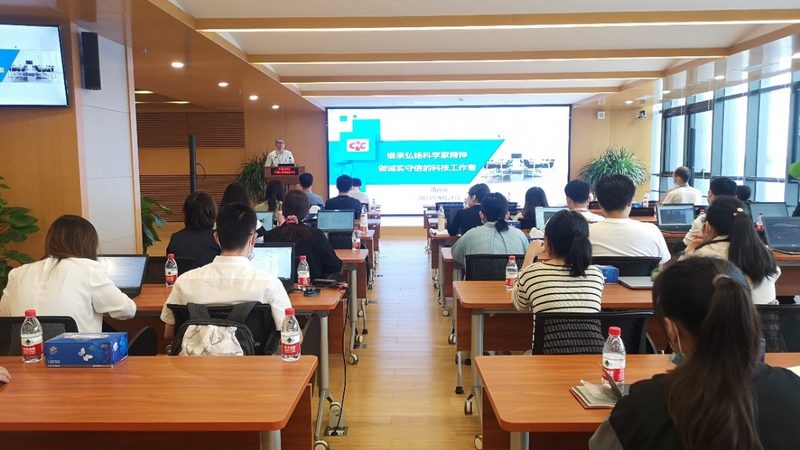 会计资格证培训费用能分期付款吗