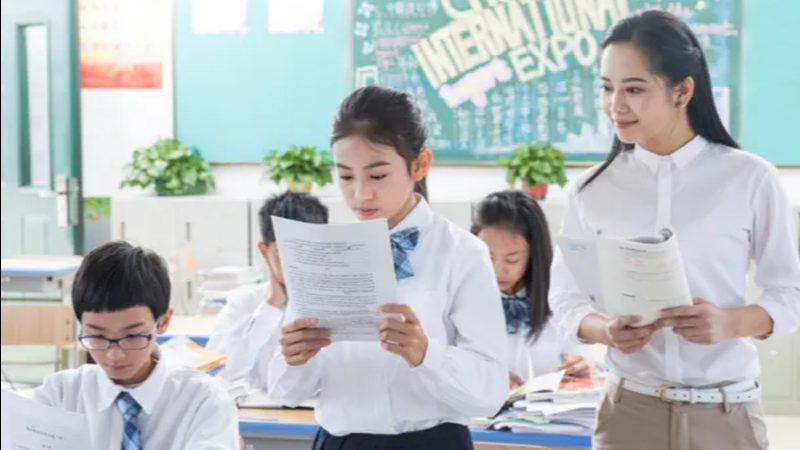 目前，市场上的少儿编程教材大致可以分为以下几类：